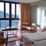 De Otel 4*