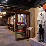 Hotell De 4*