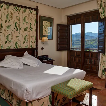 Hotel De Sos del Rey Católico