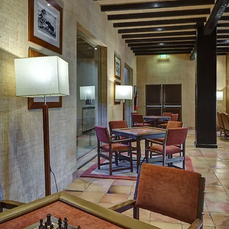 Hotel De