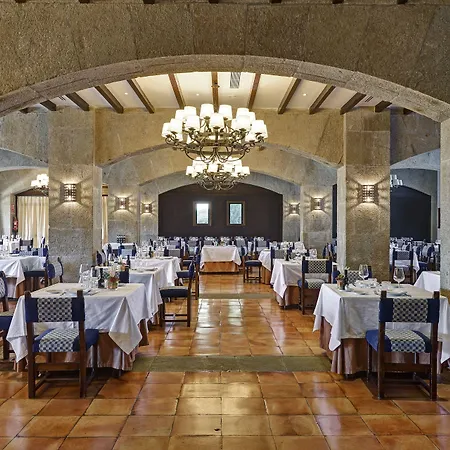 索斯德尔雷卡托利科帕拉朵酒店