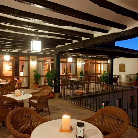 Hotel De Sos del Rey Católico