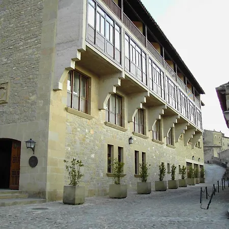 索斯德尔雷卡托利科帕拉朵酒店 4* 索斯-德尔雷卡托利科