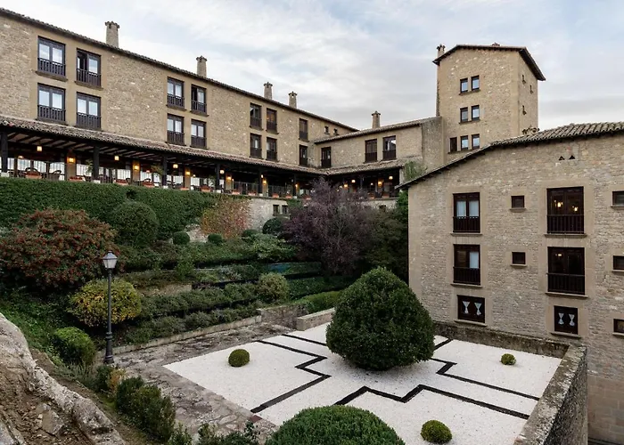 Hotel De Sos del Rey Católico